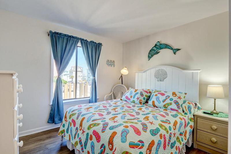 Toes in the Sand by Bryant Real Estate - image 37