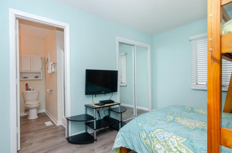 Bosley by Bryant Real Estate - image 24
