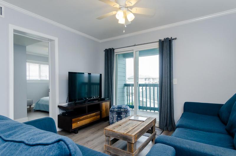 The Turquoise Jay by Bryant Real Estate - image 20
