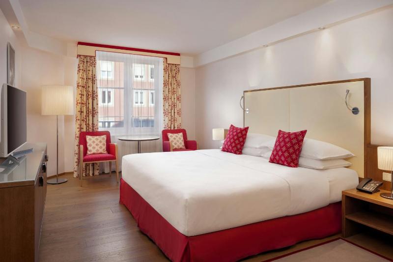 Classic Double Room image 1