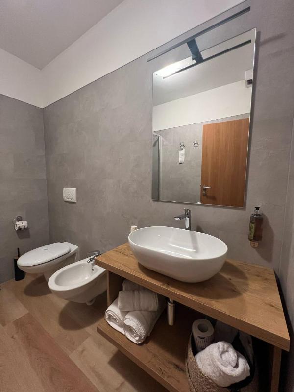 Double or Twin Room with Balcony image 1
