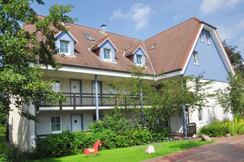 Apartment with Balcony image 3
