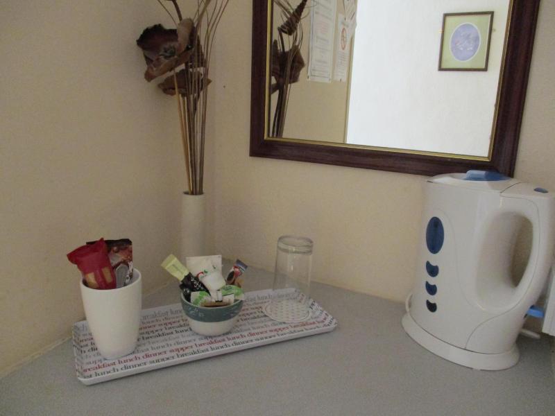 Single Room image 1