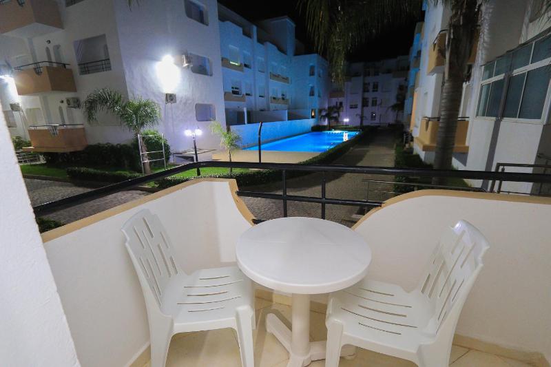 Appartement avec piscine dans une résidence fermée - image 25