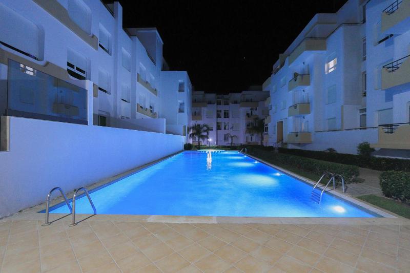 Appartement avec piscine dans une résidence fermée - image 23