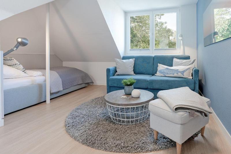 One-Bedroom Apartment image 1