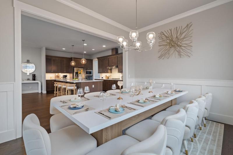 Luxury Home Mins to DT Game Room Nature Trails - image 12