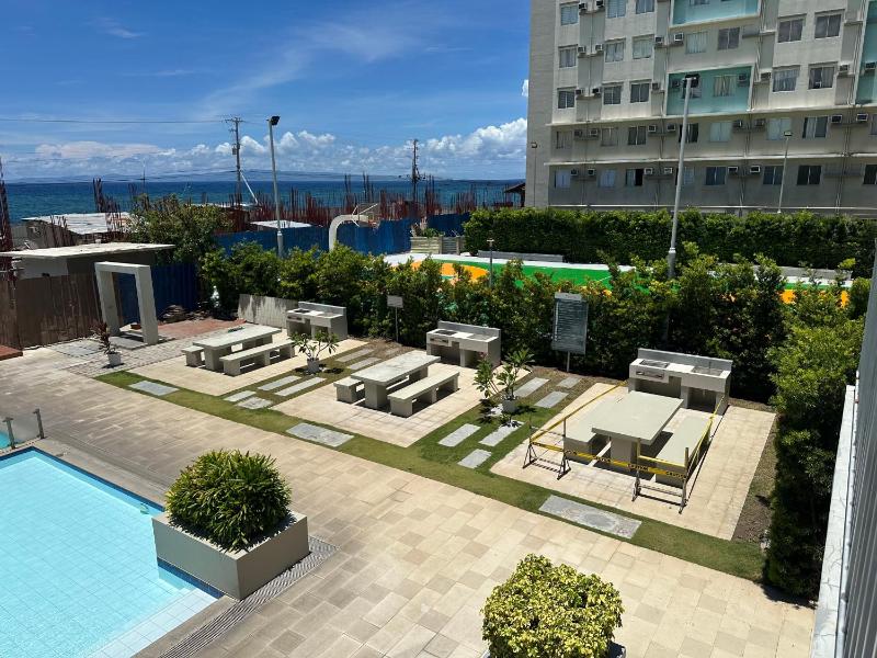 2-BR Condo for 4 in Dumaguete - image 15
