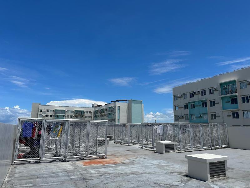 2-BR Condo for 4 in Dumaguete - image 8