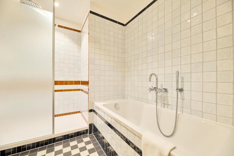 Superior Room with Terrace image 4