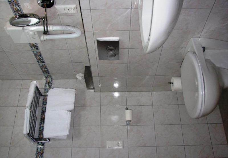 Suite image 1