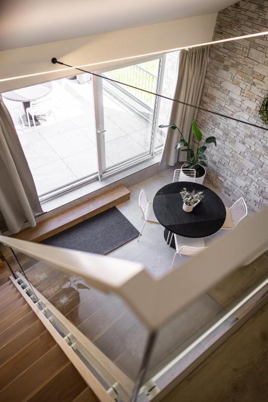 Deluxe Duplex Apartment with lake view image 3