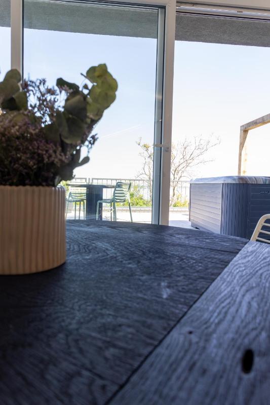 Family Apartment with Lake View image 2