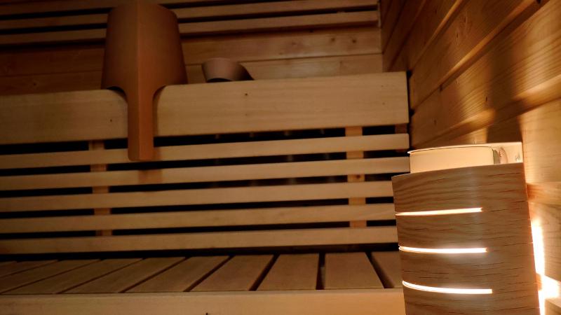 One-Bedroom Apartment with Sauna image 1