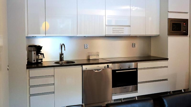 One-Bedroom Apartment with Sauna image 4