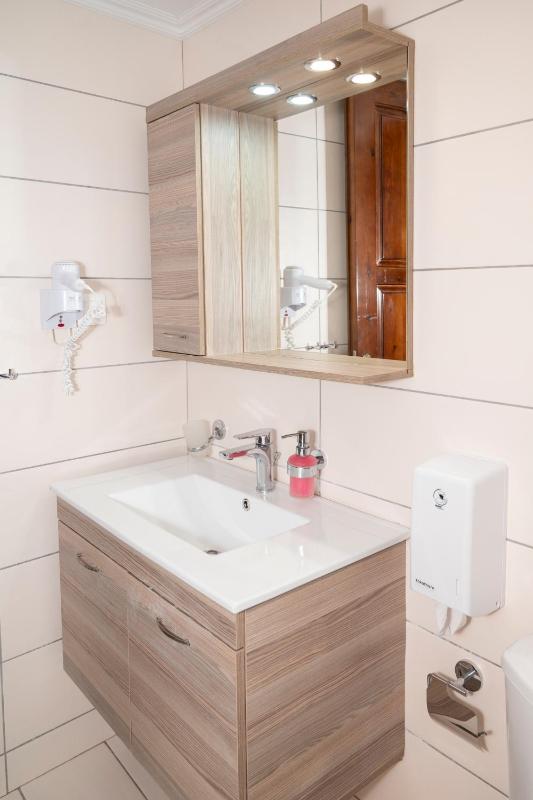 Double Room with Mountain View image 2