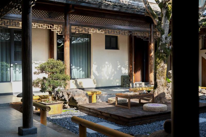 Hongcun Nanhu Guanyuan Designer Lake View Resort Hotel Scenic spot tickets are not included - image 14