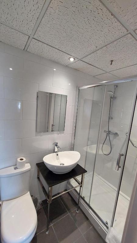 Double Room with Sea View image 3