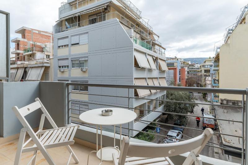 One-Bedroom Apartment - 3rd Floor  image 4