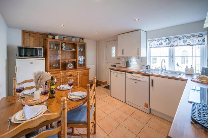 Stable Cottage Friston - image 11
