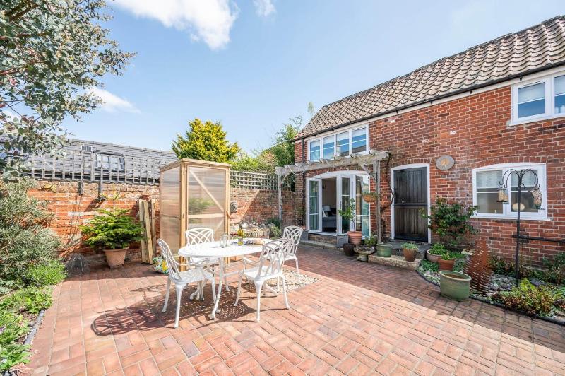 Stable Cottage Friston - image 27