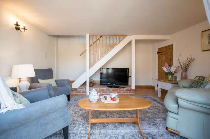 Stable Cottage Friston - image 29