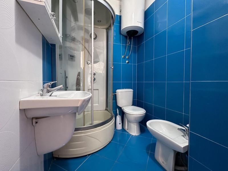 Apartment with Sea View image 3