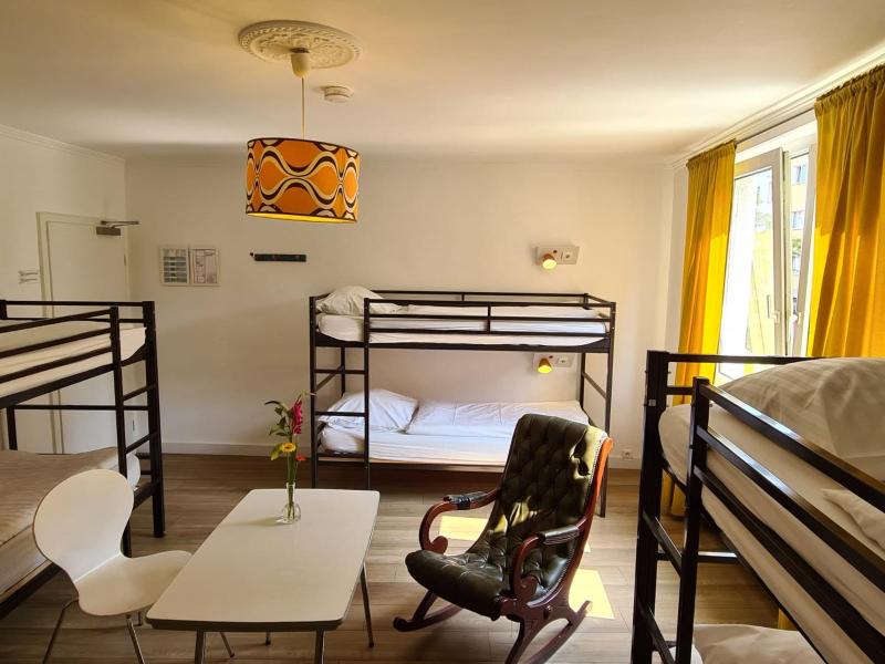 Bed in 6-Bed Mixed Dormitory Room image 3