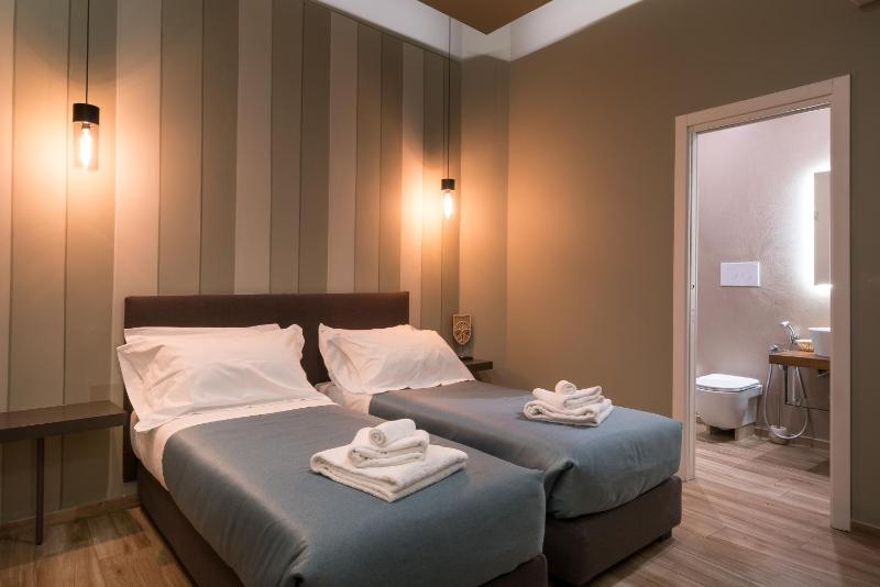 Standard Double or Twin Room image 2