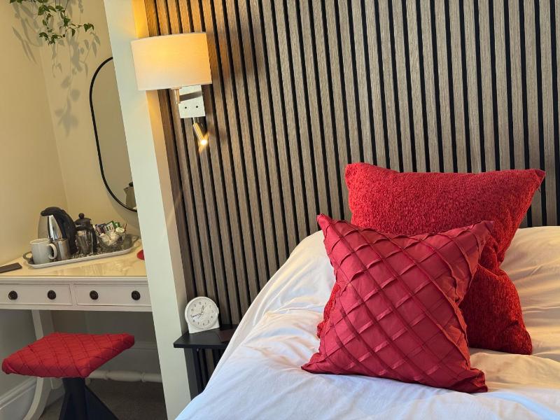 Superior Single Room image 2