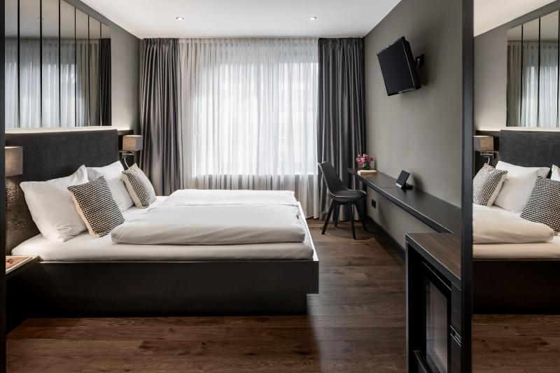 Cozy Double image 3