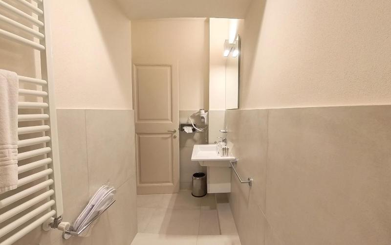 Suite image 3