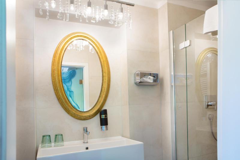 Superior Double Room image 1