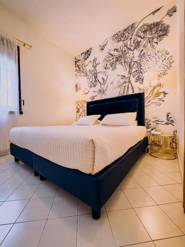 Double or Twin Room image 1
