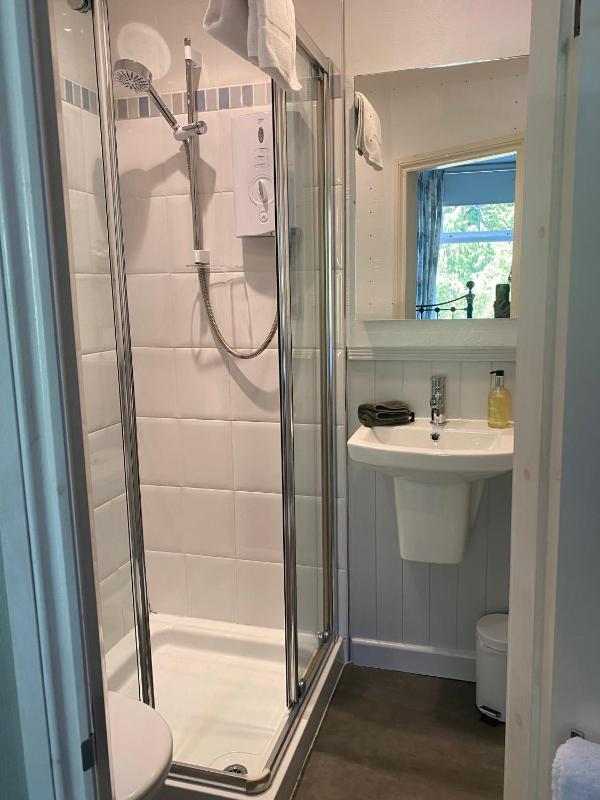 Kenilworth Guest House - image 38