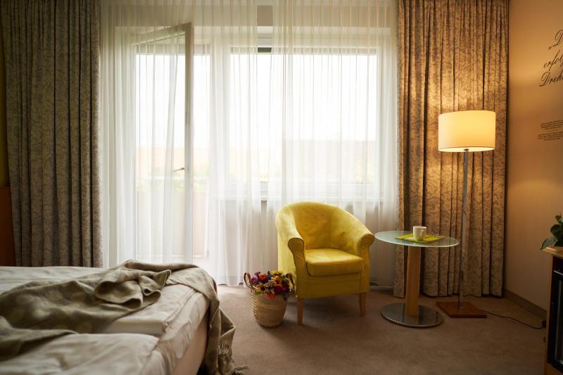 Comfort Double Room with Balcony image 2