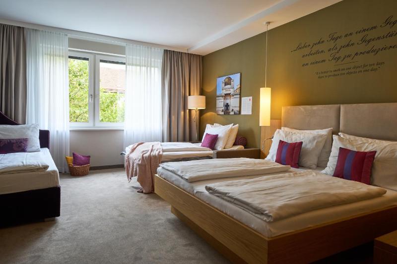 Comfort Family Room image 1