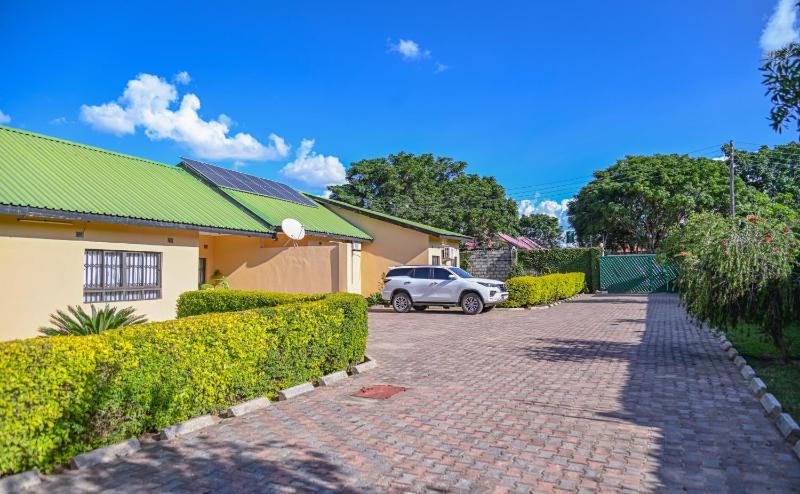 Leopard Tree Apartments - image 15