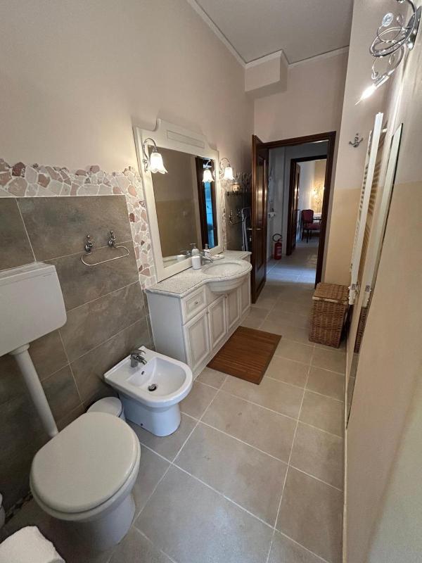 Venetian Style Apartments in Villa - image 2
