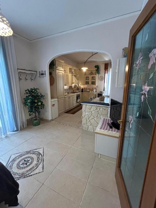 Venetian Style Apartments in Villa - image 5