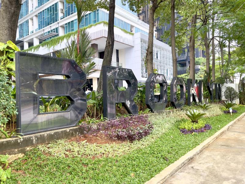 brooklyn alamsutera apartment - image 11