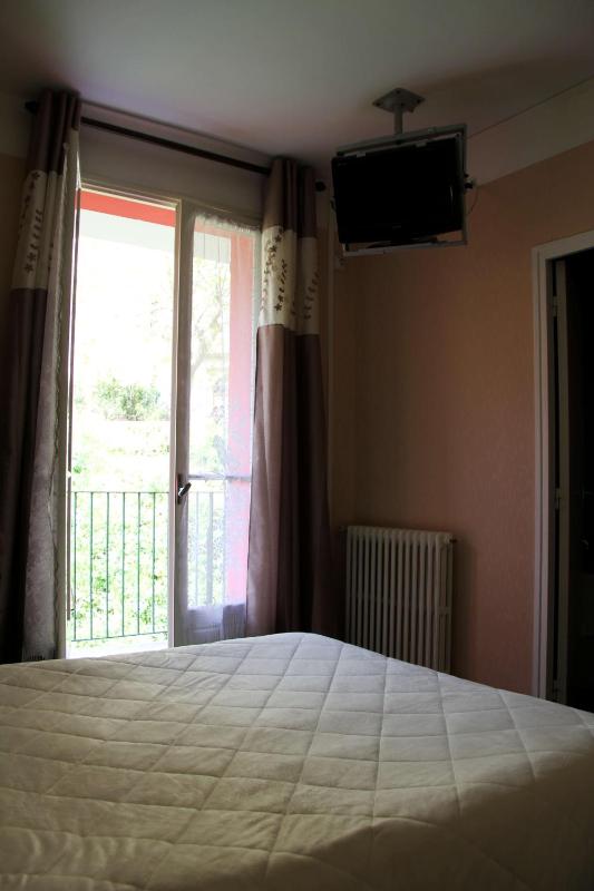 Suite with Balcony image 1