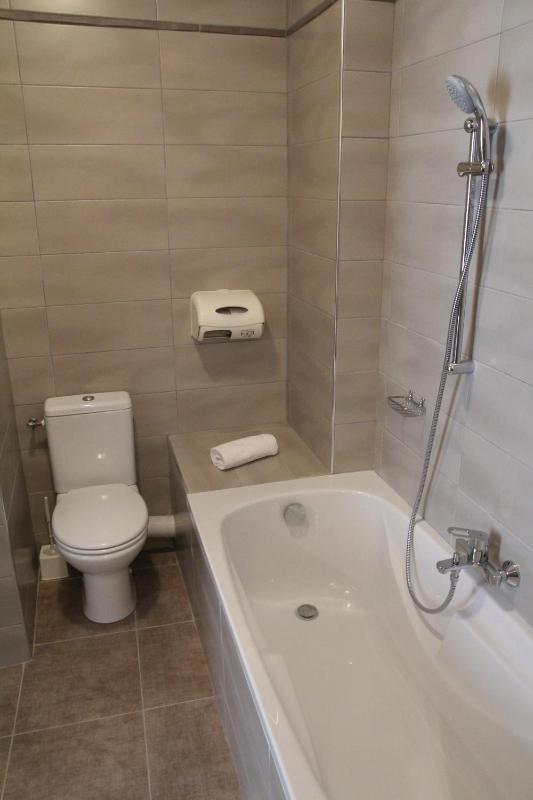 Superior Double Room with Balcony image 2