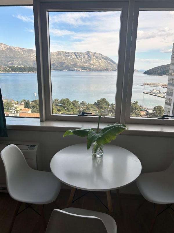 Apartment with Balcony image 1