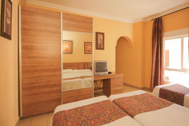 Family Room image 1
