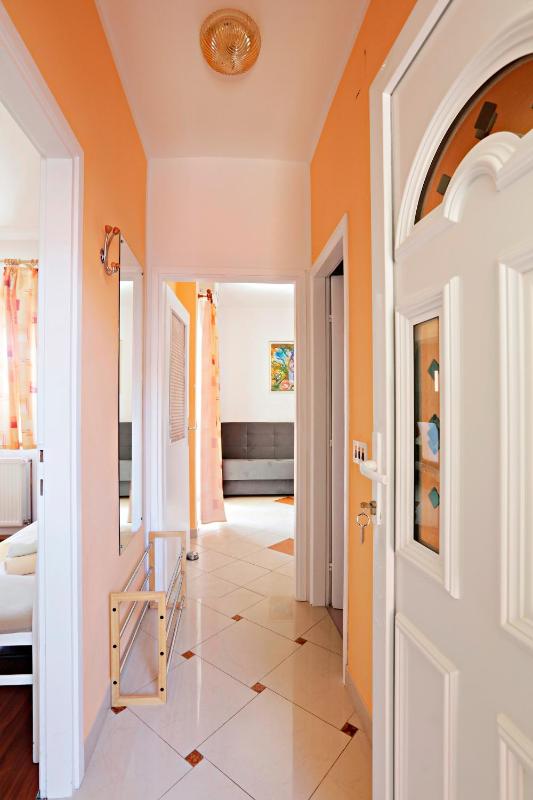 One-Bedroom Apartment with Terrace image 2