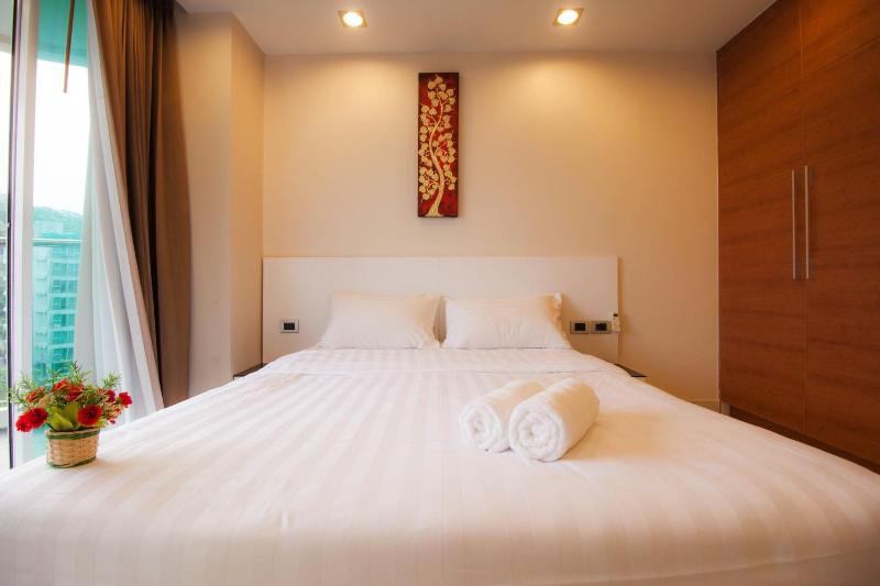 Hyde Park Residence by Pattaya Sunny rentals - image 16