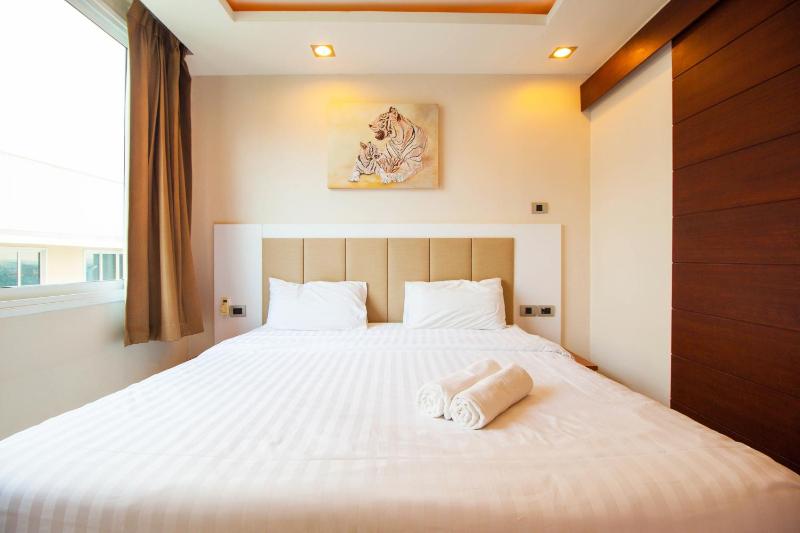 Hyde Park Residence by Pattaya Sunny rentals - image 22