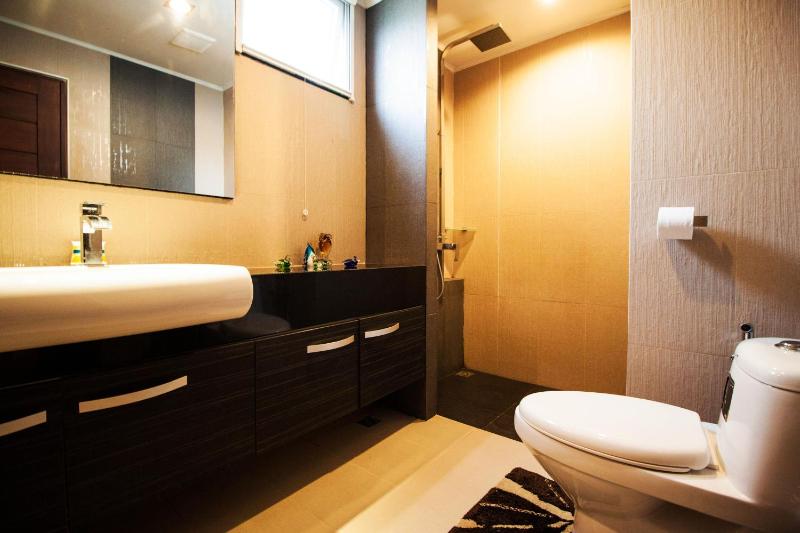 Hyde Park Residence by Pattaya Sunny rentals - image 4