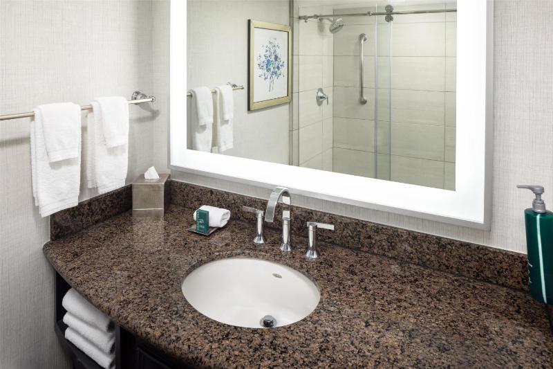 King Room image 2